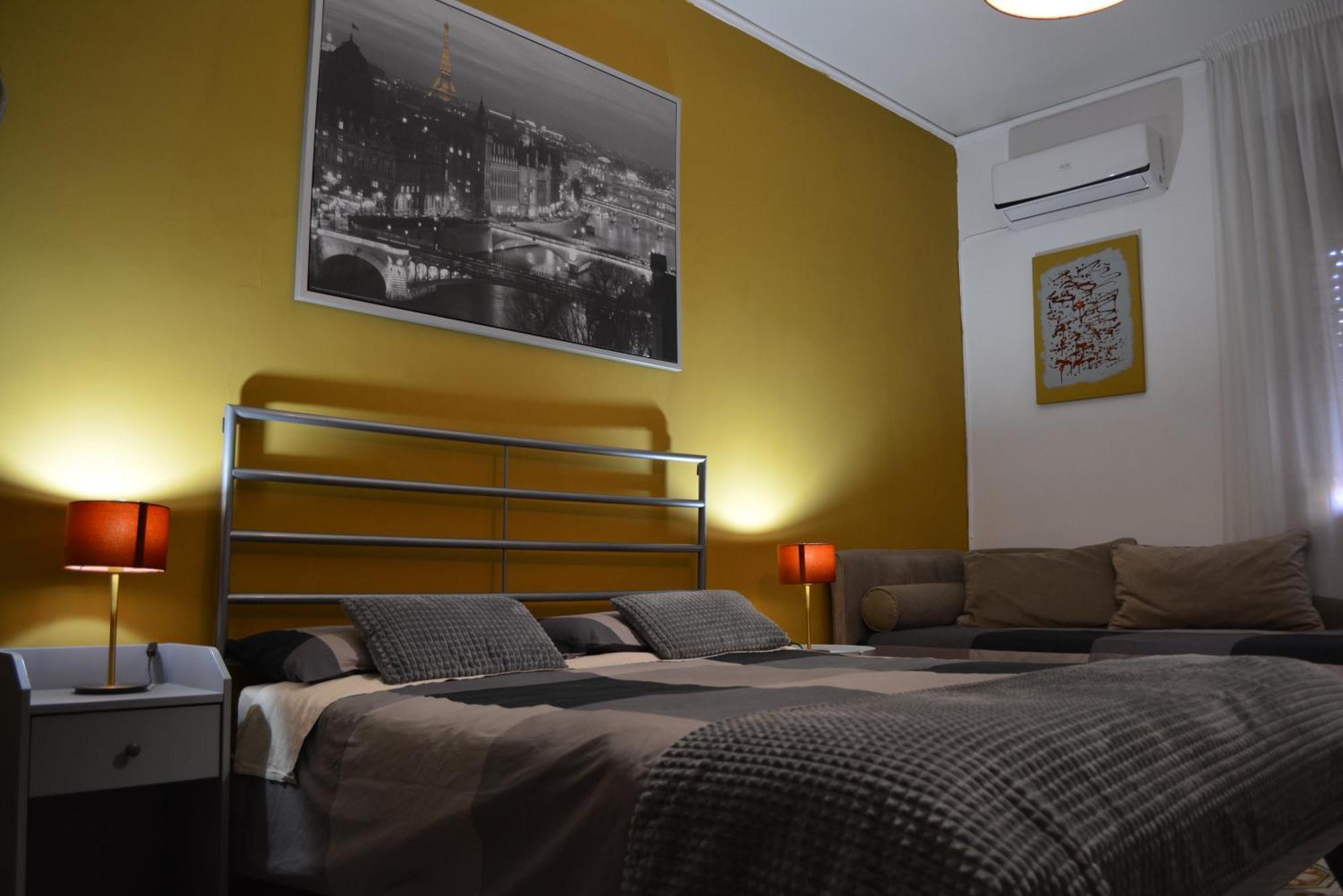 Bed and Breakfast Mario'S House Napoli Esterno foto