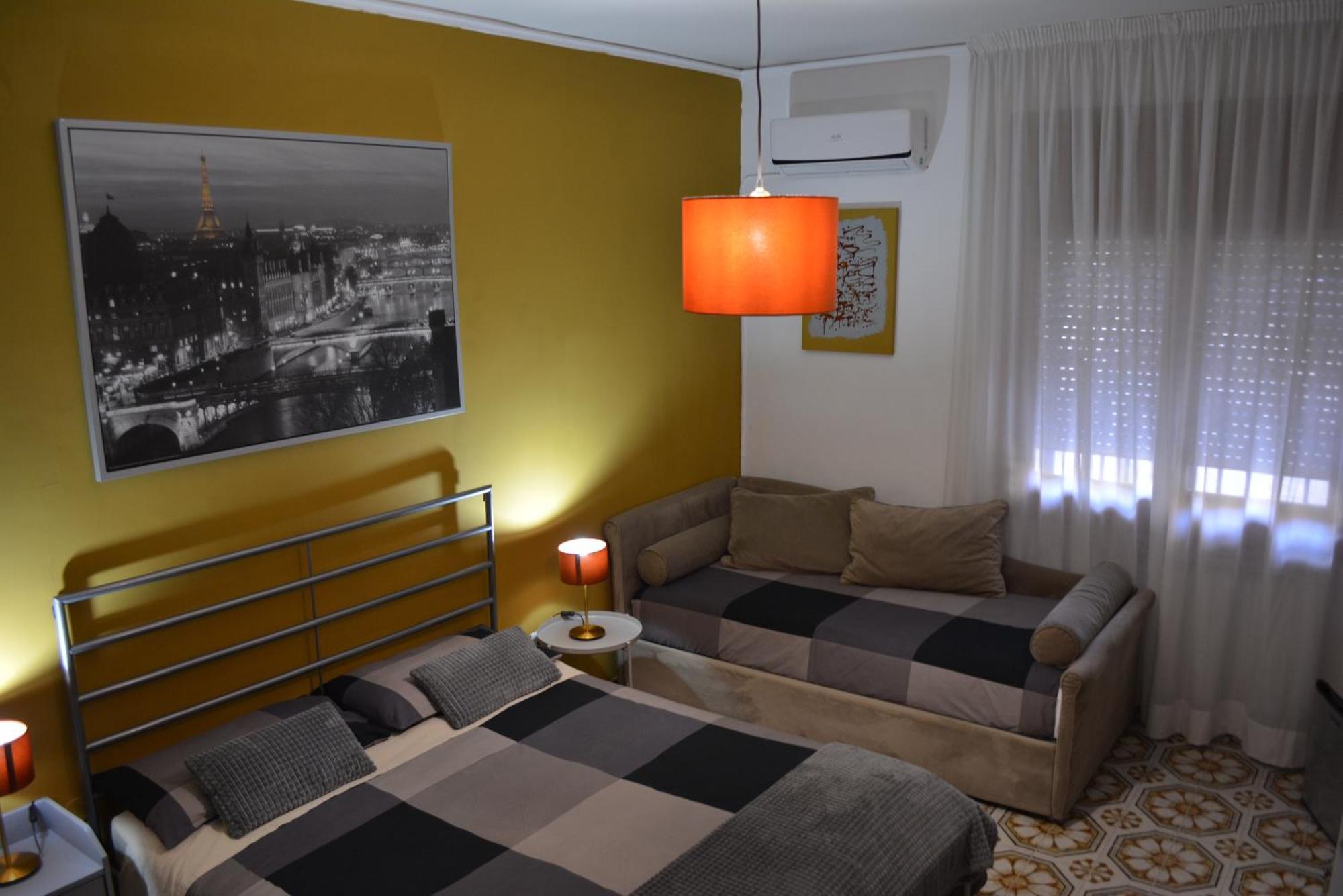 Bed and Breakfast Mario'S House Napoli Esterno foto